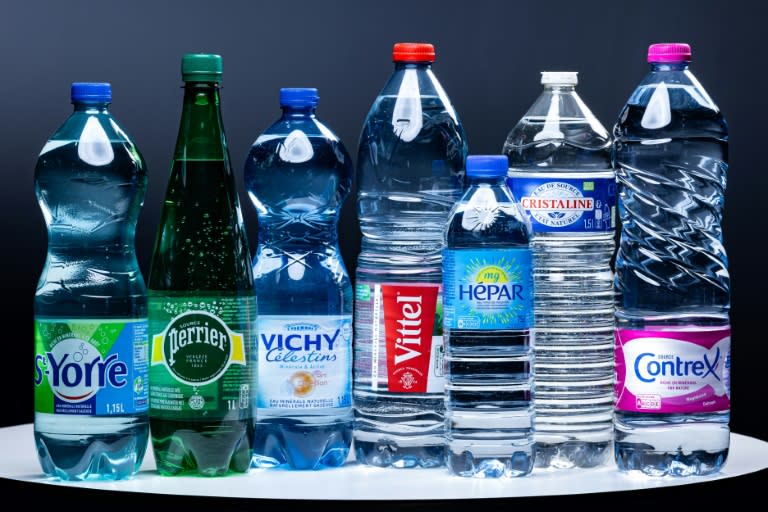 Wegen heftigen Regens gibt es weniger Mineralwasser der Marke Perrier: Nach der Verunreinigung einer Wasserquelle in Folge starker Niederschläge hat der Nestlé-Konzern einen Teil seiner Perrier-Produktion vernichtet. (JOEL SAGET)