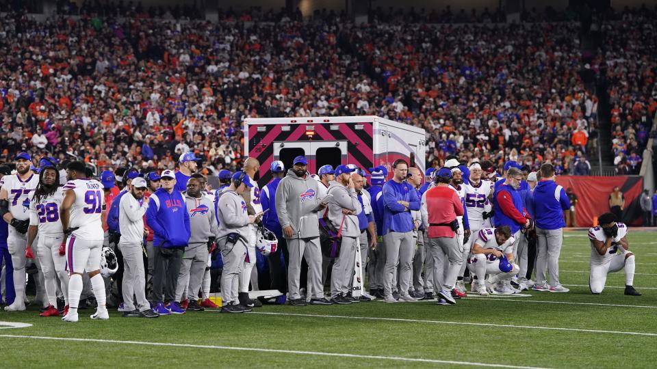 CINCINNATI, OHIO - JANUARY 02: Buffalo Bills players look on after teammate Damar Hamlin #3 collapsed on the field after making a tackle against the Cincinnati Bengals during the first quarter at Paycor Stadium on January 02, 2023 in Cincinnati, Ohio. (Photo by Dylan Buell/Getty Images)
