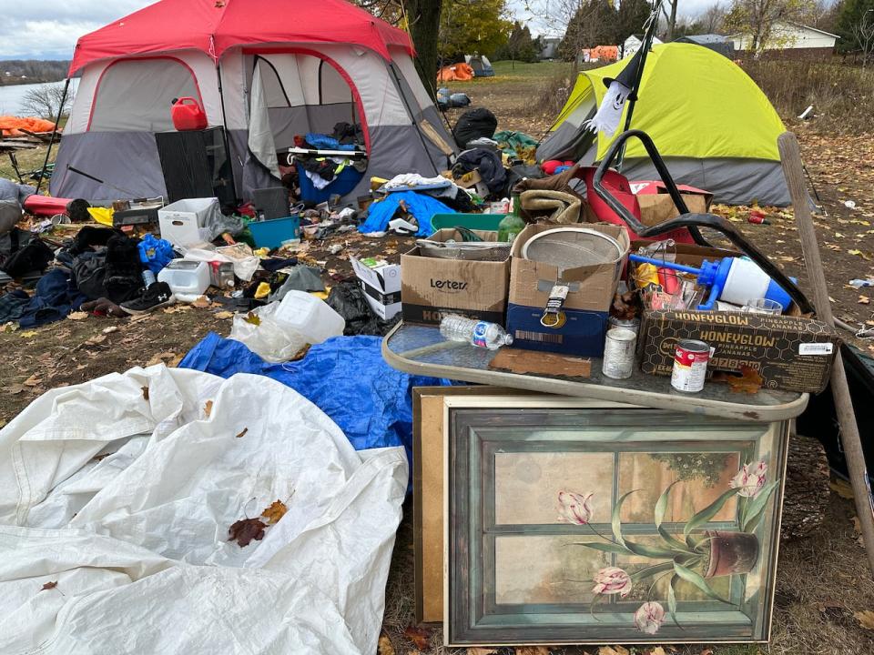 Pointe Maligne homeless encampment Cornwall November 2023