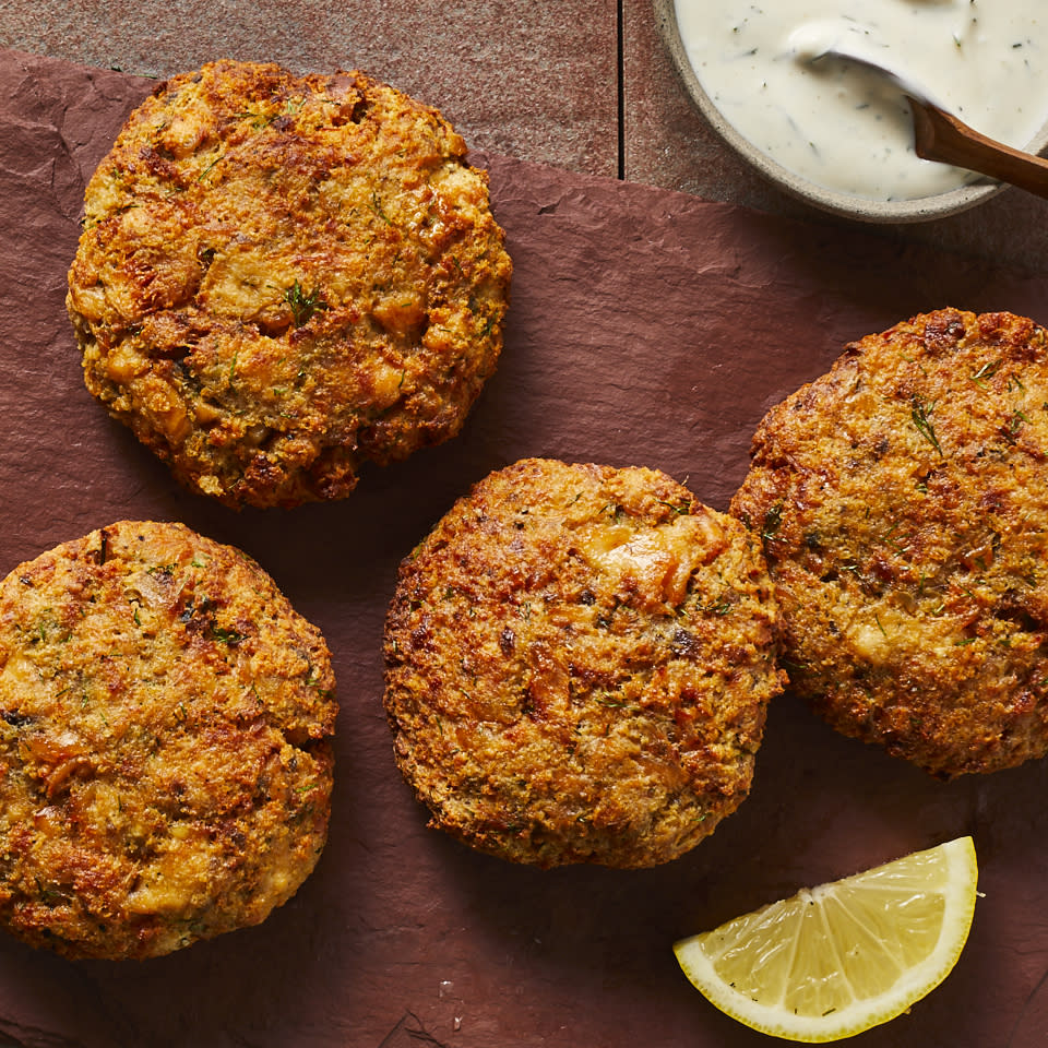 Air-Fryer Salmon Cakes