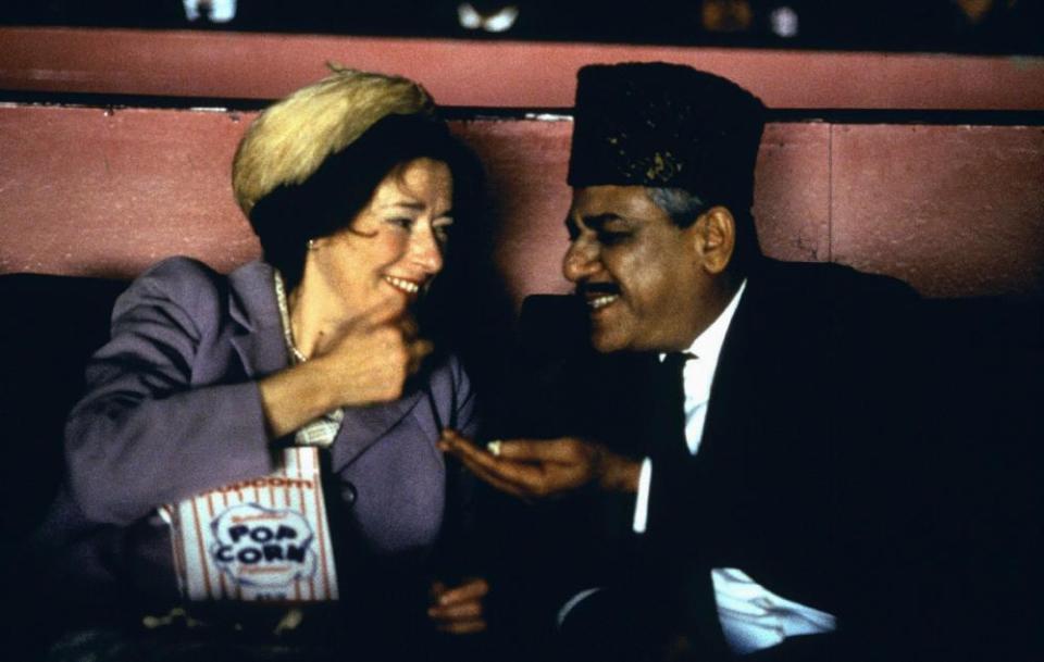 Linda Bassett and Om Puri in East Is East.