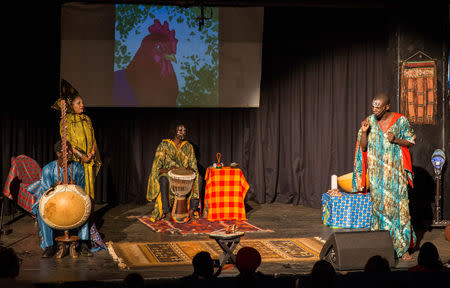 FILE PHOTO: A storyteller engages the crowd at the Re-imagined Storytelling Festival in Nairobi, Kenya December 15, 2018. REUTERS/Hereward Holland