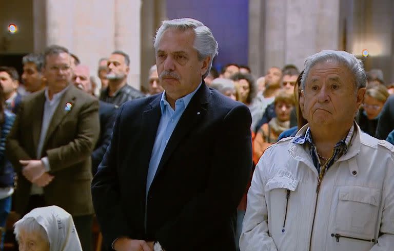 Alberto Fernández junto al expresidente Eduardo Duhalde