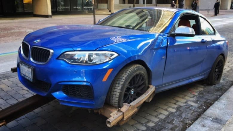 TTC to install gate after car gets stuck in Queens Quay tunnel again