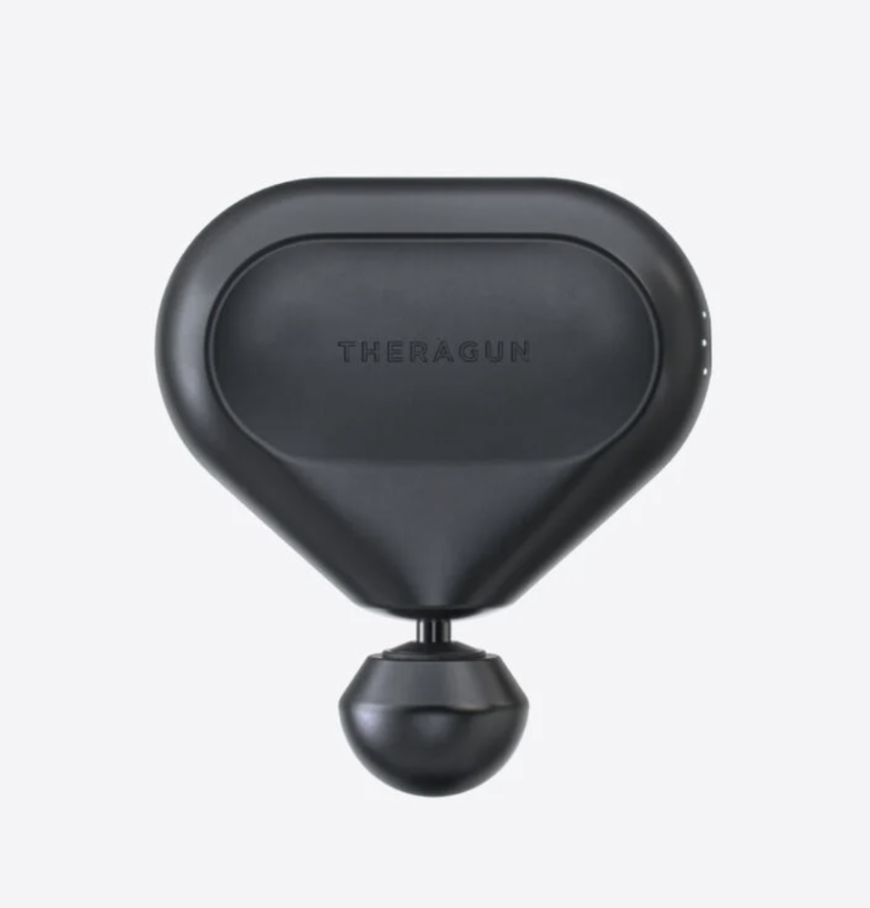 Theragun Mini in black (Photo via Therabody)