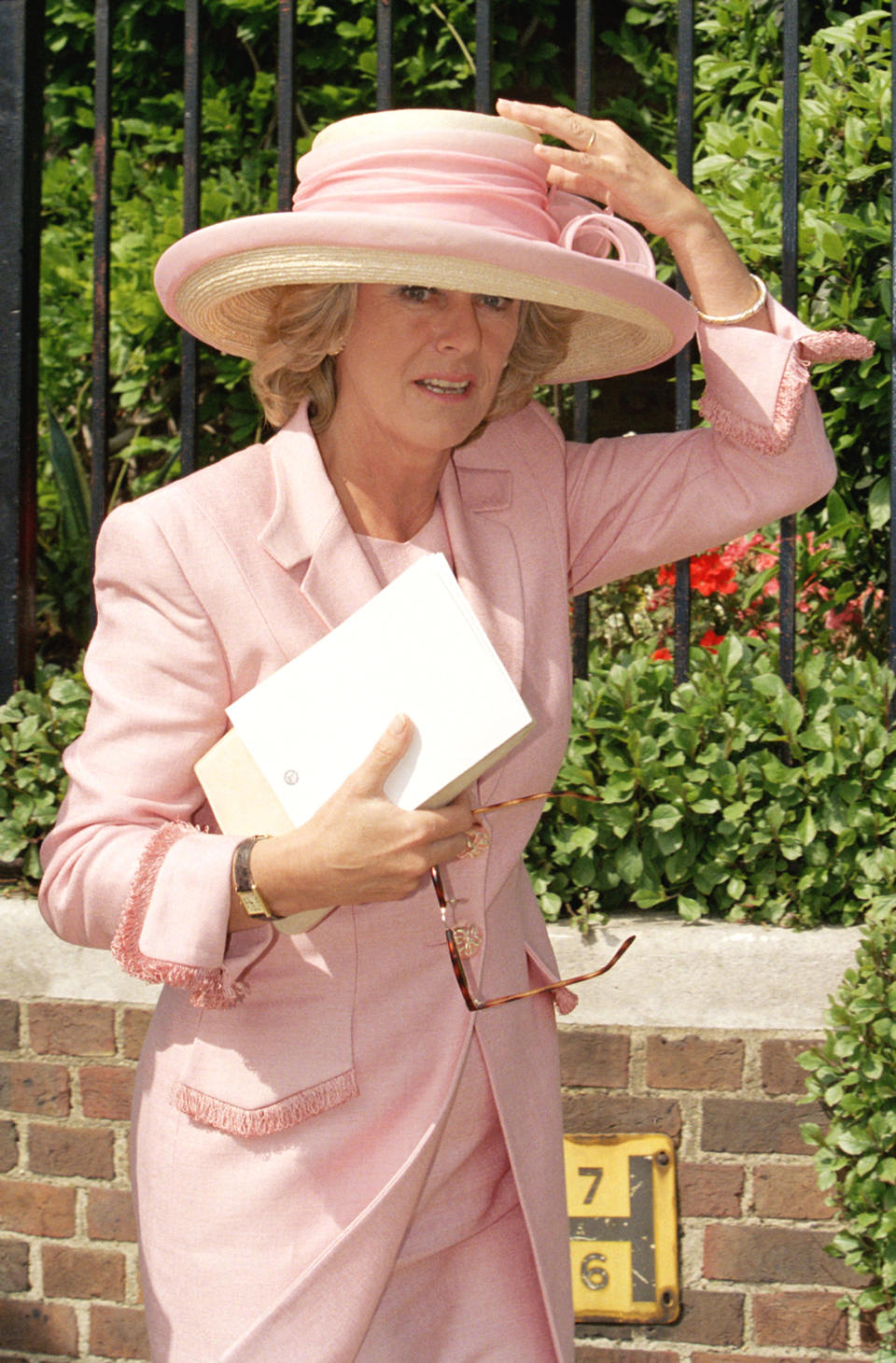 Le look de Camilla Parker Bowles en 1999