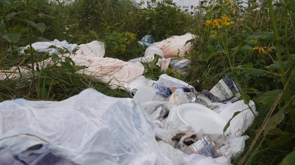 Hundreds of campers on Max Patch summit every weekend leave many bag loads of trash behind. Benny “Plug-it In” Braden is organizing a trash cleanup on the mountain at 9 a.m. Sept. 26.