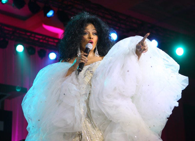 Diana Ross during Muhammad Ali’s Celebrity Fight Night XIII - Show at Marriot Desert Ridge Resort & Spa in Phoenix, Arizona, United States.