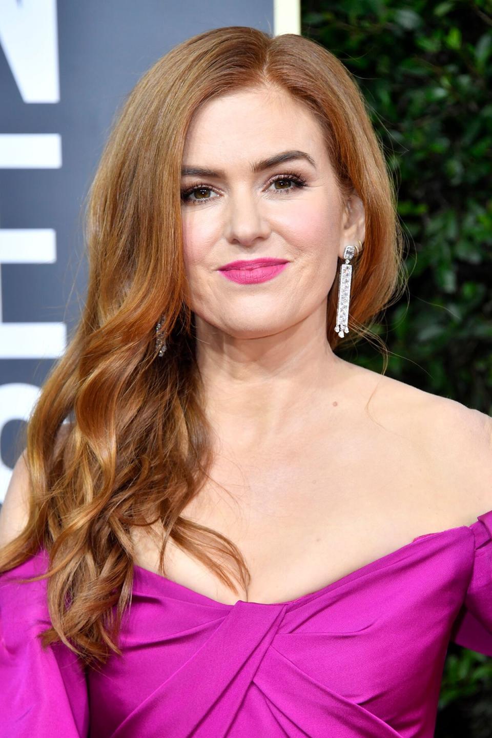 Isla Fisher's Matte Fuchsia Lipstick 