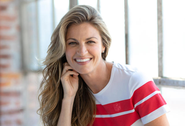 Erin Andrews Clothing Line WEAR Offers Women Sports Fans Apparel