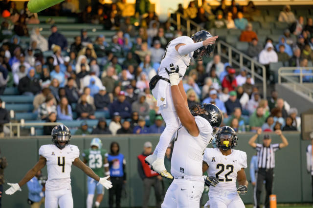 No. 18 CFP Tulane Wins 2022 AAC Football Championship!!!! - Tulane  University Athletics