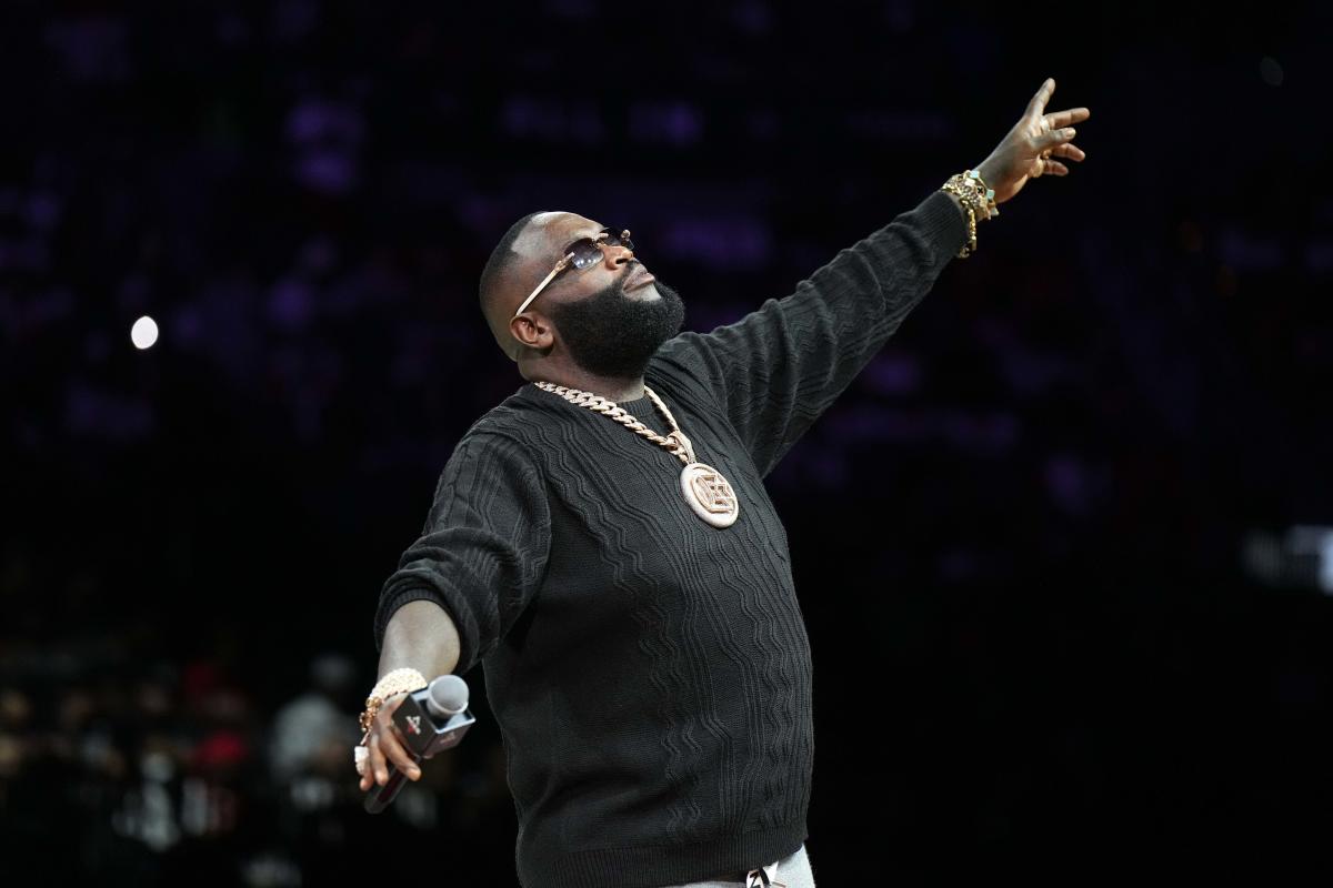 Rick Ross is hiring a flight attendant. We asked real ones about the job. -  The Washington Post