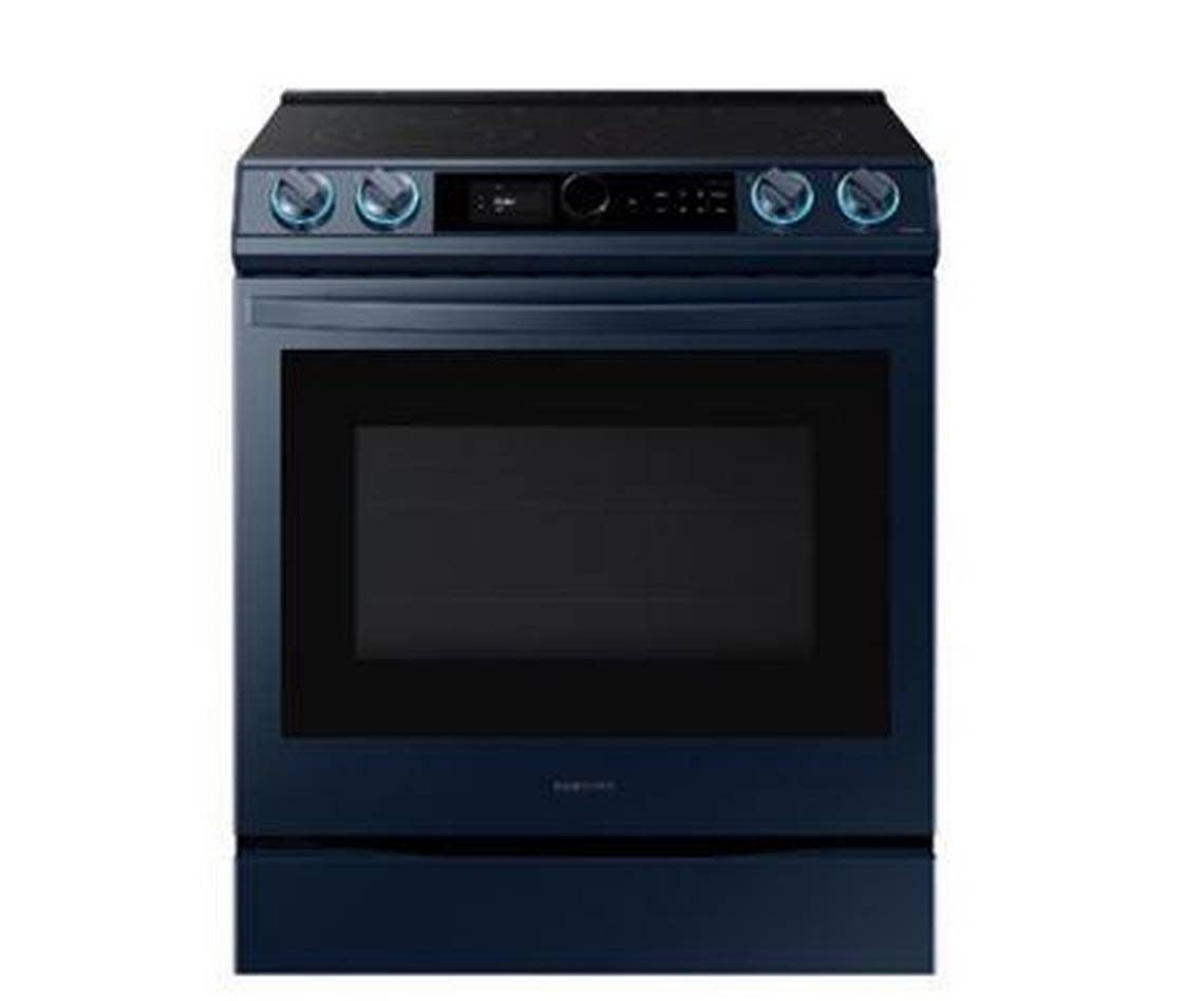 Samsung Slide-In Electric Range, model No. NE63A8711QN/AA