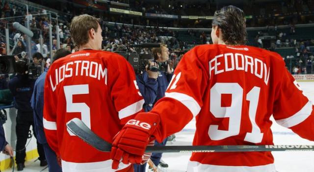 Nicklas Lidstrom and Sergei Fedorov were both taken by the Detroit Red Wings in the 1989 NHL draft. (Dave Sandford/Getty)