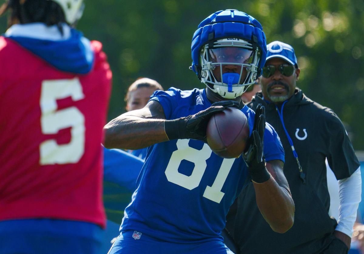 Colts provide injury updates following first minicamp practice