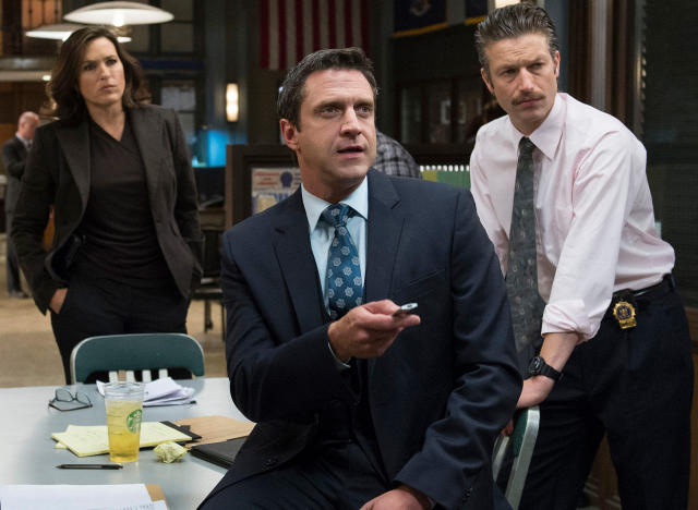 Who Misses SVU s Barba More Benson or Carisi A Chuckling Ra l