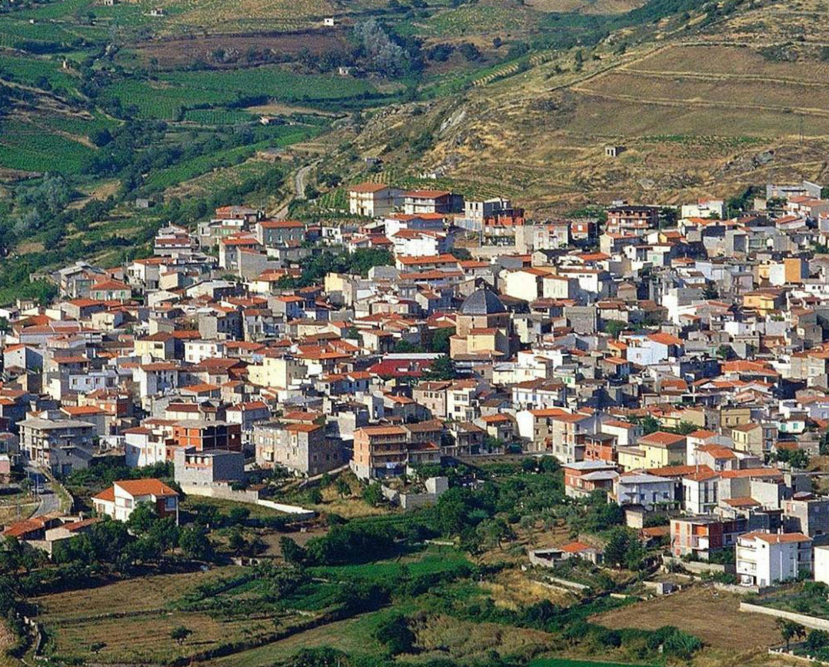 (FOTOS) Ollolai, el pueblo italiano que vende casas a 1 euro