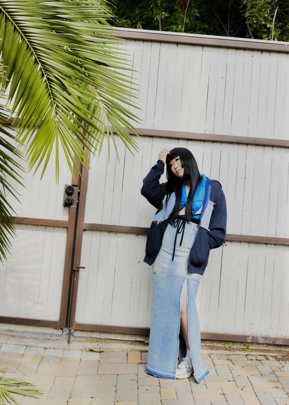 Stylist Jess Mori wears an all-blue outfit.