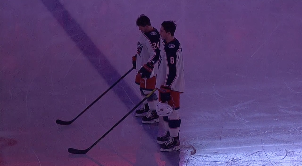 The Blue Jackets respected Kobe in Buffalo. (NHLtv)