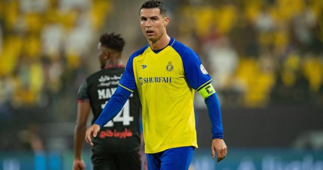 Chelsea join race for Real Madrid star Cristiano Ronaldo: Man Utd