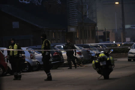 Police presence is seen at the site of a shooting in Copenhagen February 14, 2015. REUTERS/Martin Sylvest/Scanpix Denmark