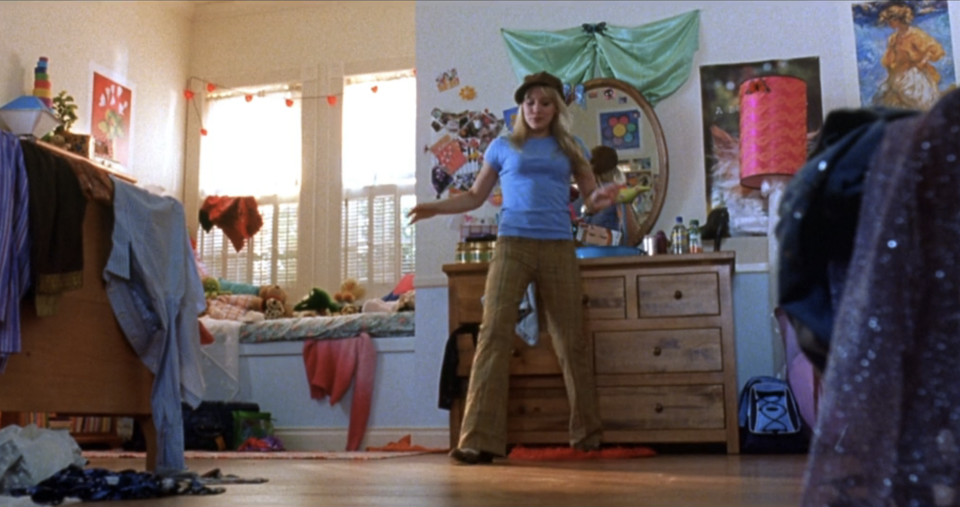 The thing about Lizzie's room was that it really felt achievable. It's easy enough to string up some heart lights and put butterflies on every open surface! Lizzie was the everywoman. She was real. She didn't always get it right, but you felt like you were her and she was you, and her bedroom was an extension of that.