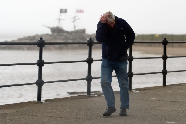 Uk weather: Snow and thunderstorms to replace balmy temperatures