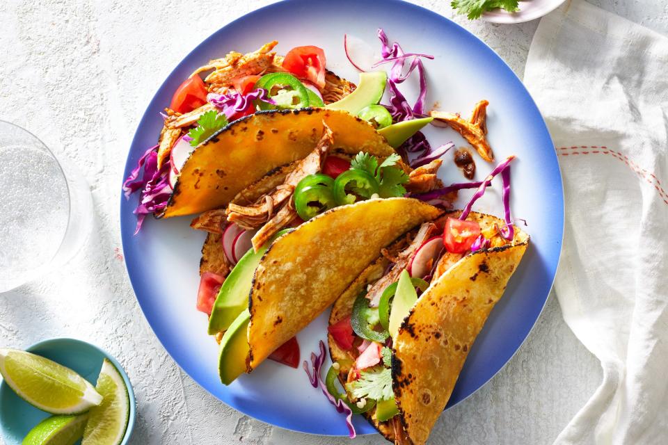 Slow Cooker Chicken Tacos