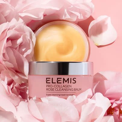 Looking for a soothing way to remove your makeup? This Elemis pro-collagen rose cleansing balm is reduced by 29%