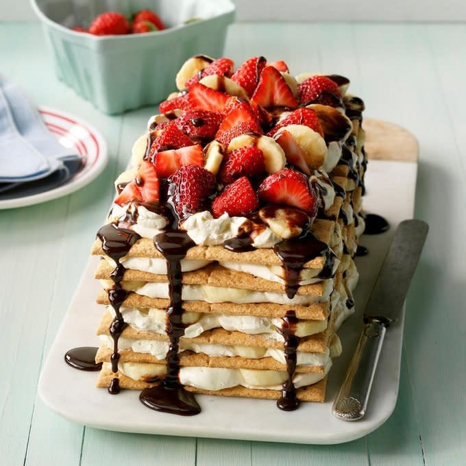 Banana Split Icebox Cake Exps Cwjj19 91338 E02 15 2b 10