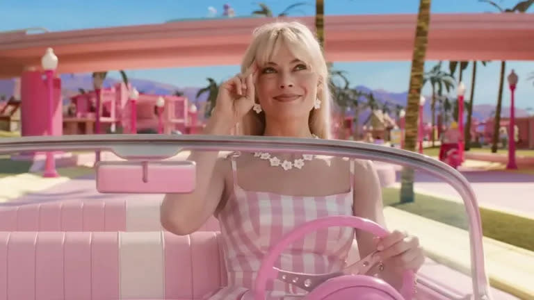 Margot Robbie en Barbie, la película más vista de 2023 en los cines de la Argentina y la única que sumó más de tres millones de entradas vendidas