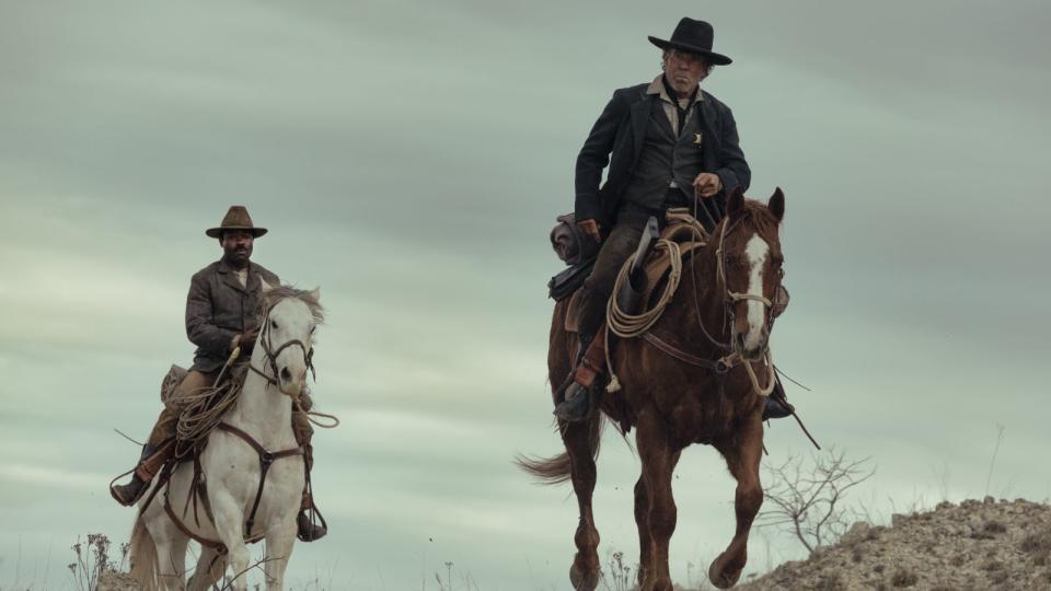 David Oyelewo and Dennis Quaid in Lawmen: Bass Reeves