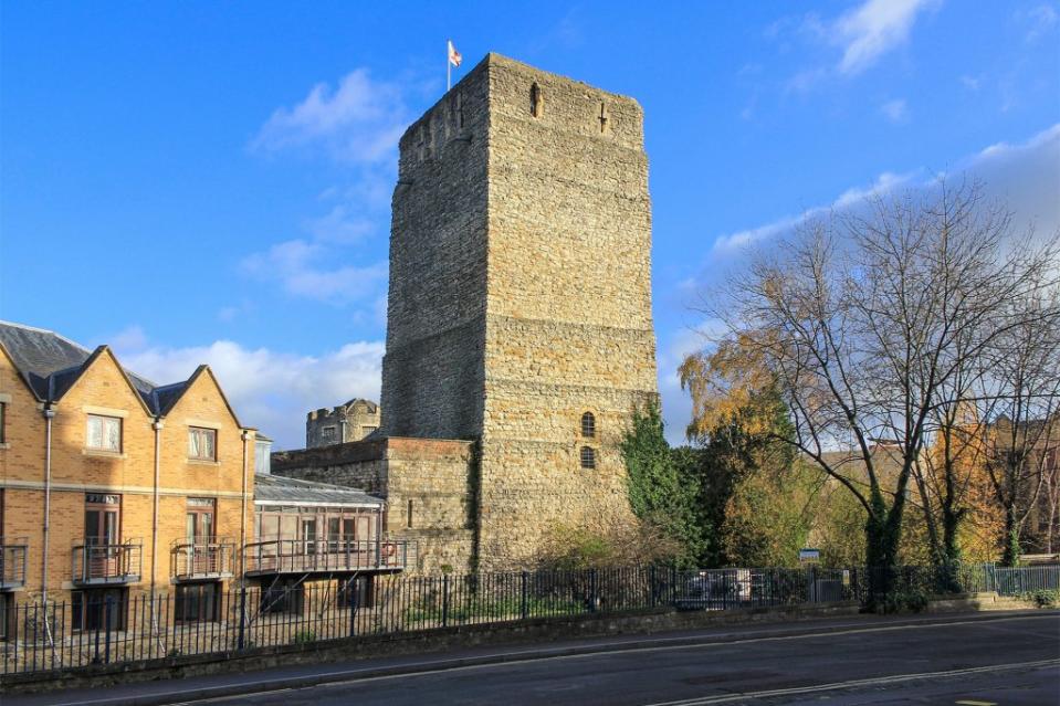 An old English jail is becoming a date night spot this Valentine’s Day.
