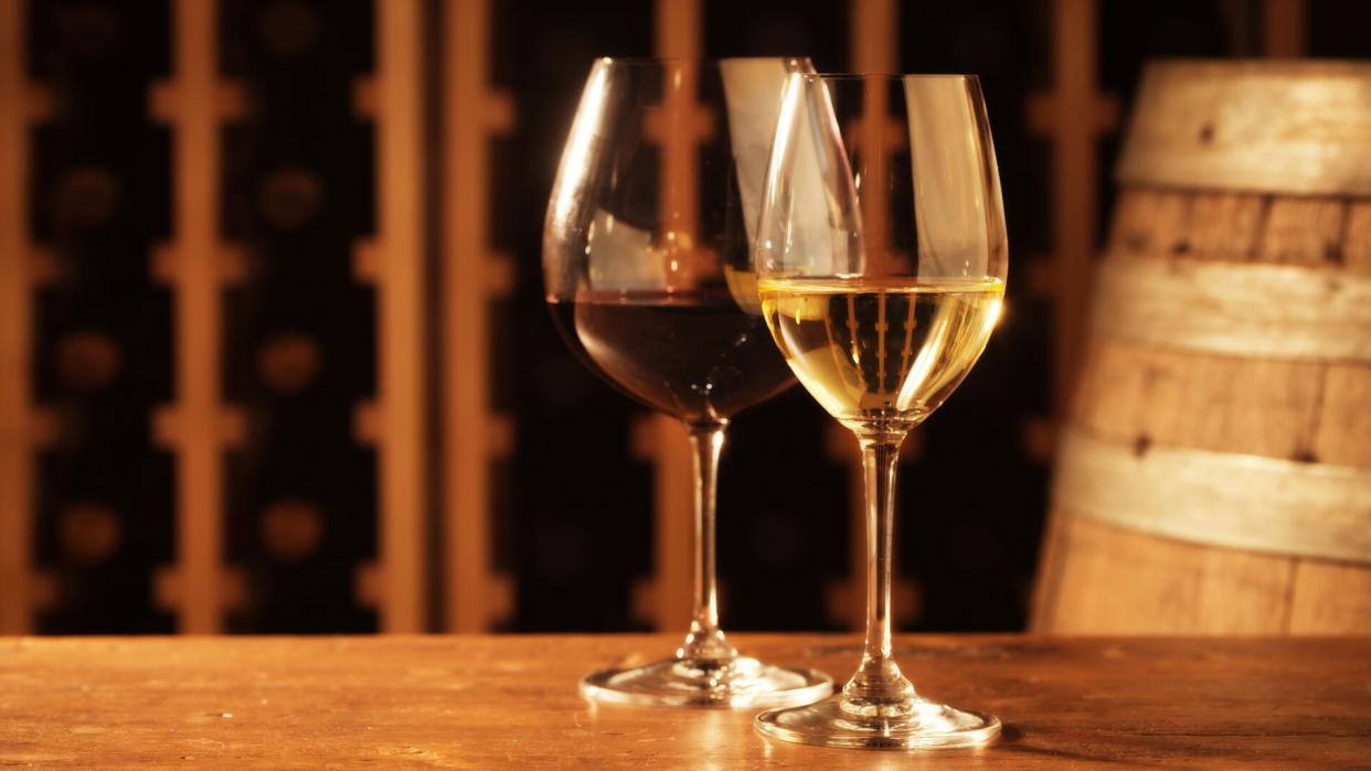 The Difference Between Red and White Wine
