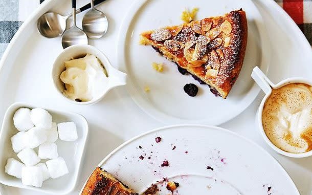 Blueberry, lemon and almond cake  - Yuki Sugiura