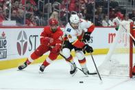 NHL: Calgary Flames at Detroit Red Wings