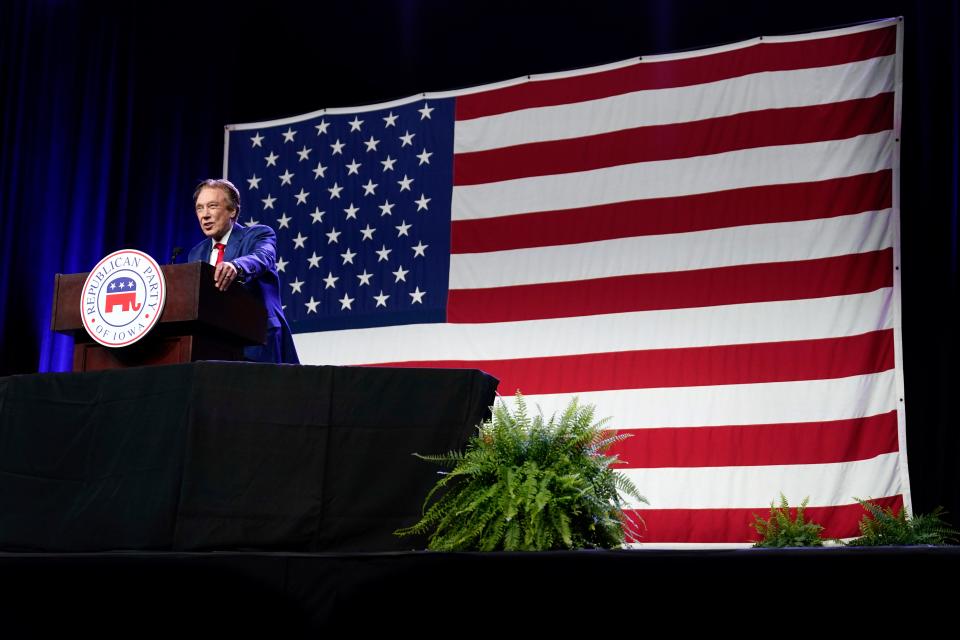 Republican presidential candidate author Perry Johnson speaks at the Republican Party of Iowa's 2023 Lincoln Dinner in Des Moines, Iowa, Friday, July 28, 2023.