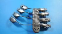 <p>This perfectly sized and precisely-designed <a href="http://qz.com/500409/doctors-have-implanted-a-3d-printed-ribcage-in-an-actual-human-being/" rel="nofollow noopener" target="_blank" data-ylk="slk:titanium ribcage;elm:context_link;itc:0;sec:content-canvas" class="link ">titanium ribcage</a> was 3D-printed for a 54-year-old man in Spain last month. <i>(Photo: CSIRO / Anatomics)</i></p>