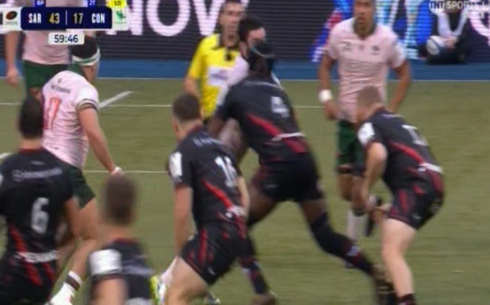 Maro Itoje clashes with Paul Boyle