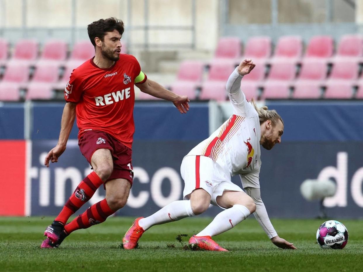 Kapitän Hector zurück im Kölner Mannschaftstraining