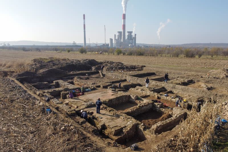 Buried under a Serbian cornfield, Roman military HQ slowly sheds its secret