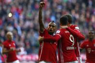 Football Soccer - Bayern Munich v Hamburg SV - German Bundesliga - Allianz Arena, Munich, Germany - 25/02/17 - Bayern Munich's Arturo Vidal celebrates goal v Hamburg SV. REUTERS/Michaela Rehle