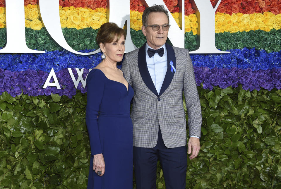 Robin Dearden, left, and Bryan Cranston arrive at the 73rd annual Tony Awards at Radio City Music Hall on Sunday, June 9, 2019, in New York. (Photo by Evan Agostini/Invision/AP)