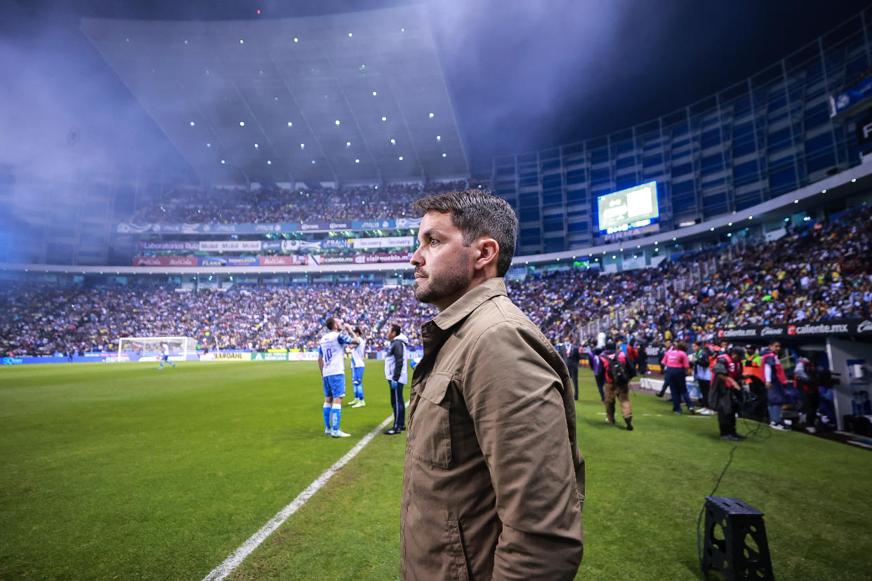 Puebla y Nicolás Larcamón firmaron una de las peores noches en la historia de las Liguillas (Foto de: Manuel Velasquez/Getty Images)