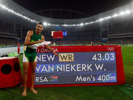 Wayde van Niekerk sets the 400m world record at the 2016 Olympics (Getty)