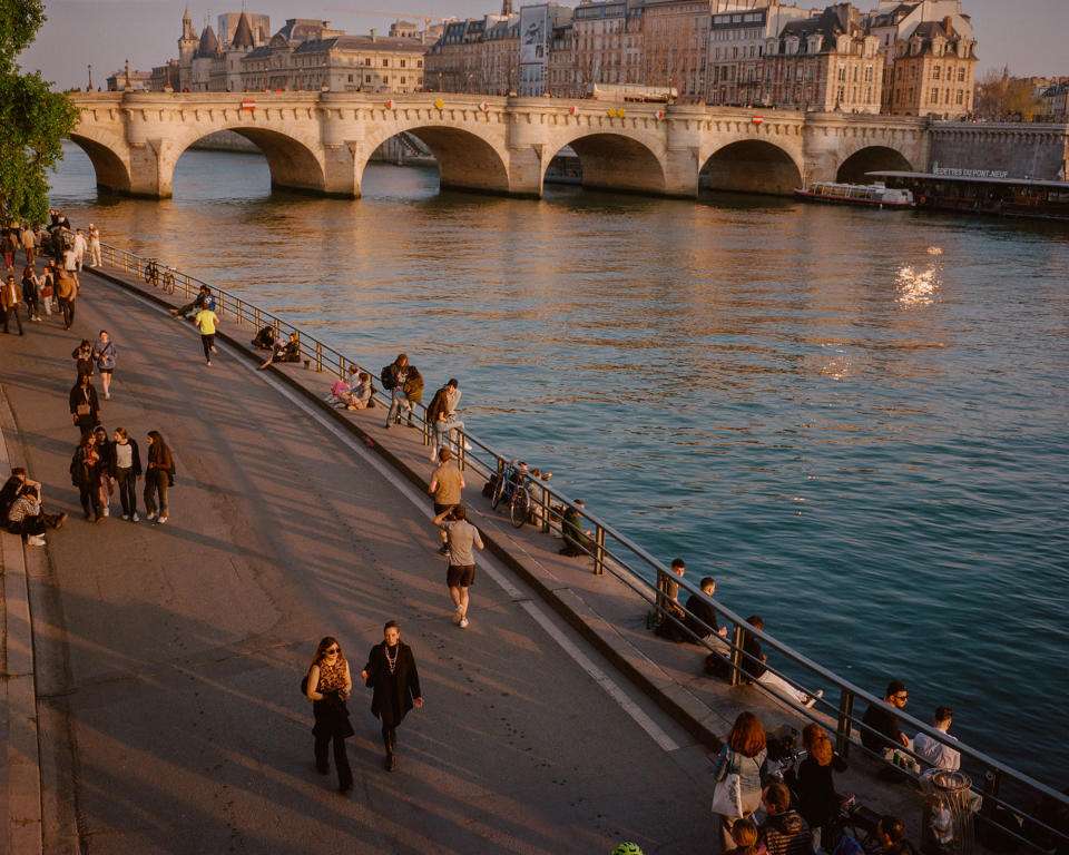 Cleaning the Seine was a cornerstone of Paris’ winning bid for the 2024 Olympics.<span class="copyright">Sasha Arutyunova</span>