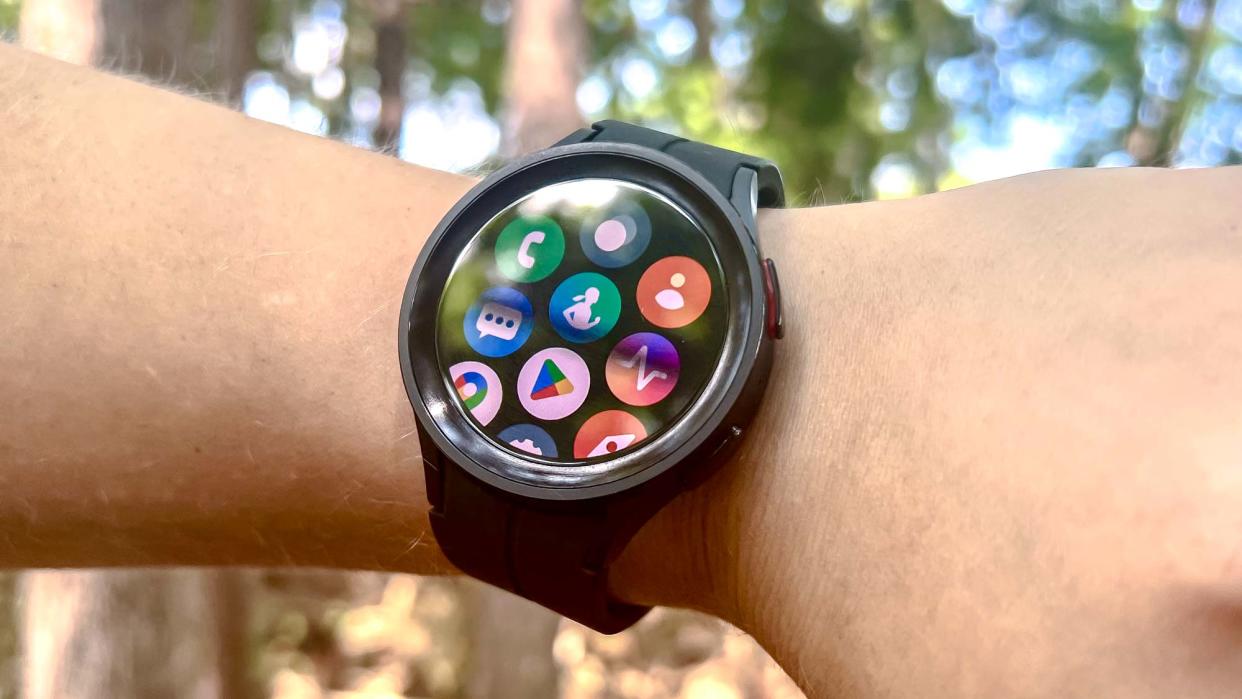  Samsung Galaxy Watch 5 Pro 