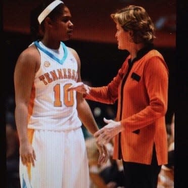 Amber Gray, left, played 27 games as a freshman at Tennessee under legendary coach Pat Summit, right.