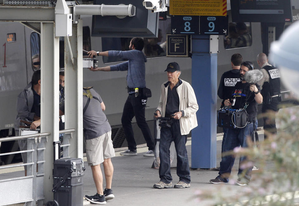 Clint Eastwood bei den Dreharbeiten zu „The 15:17 to Paris” im französischen Arras. (Bild: AP Photo)