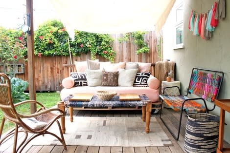 10 Ways to Spruce up Your Patio